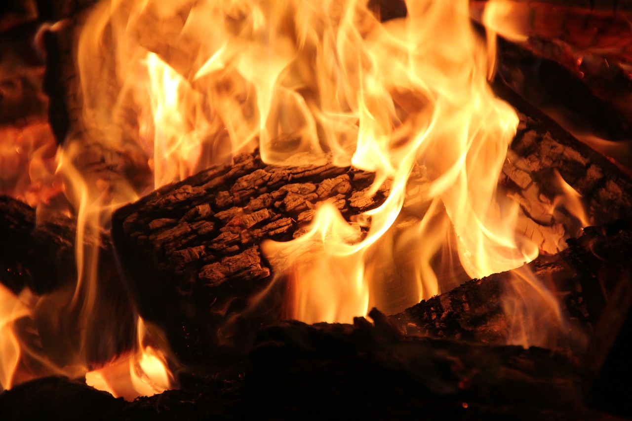 Expert Fireplace Cleaning in Cambridge, MA Professional Fireplace Cleaning Services In Cambridge Massachusetts
